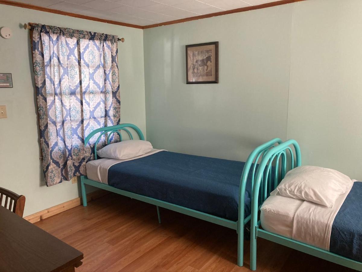 Hillside Motel Lake George Luaran gambar